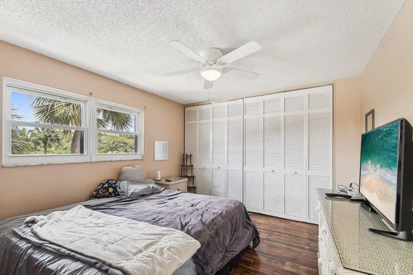 $349,900 | 11063 Oakdale Road, Boynton Beach, FL 33437