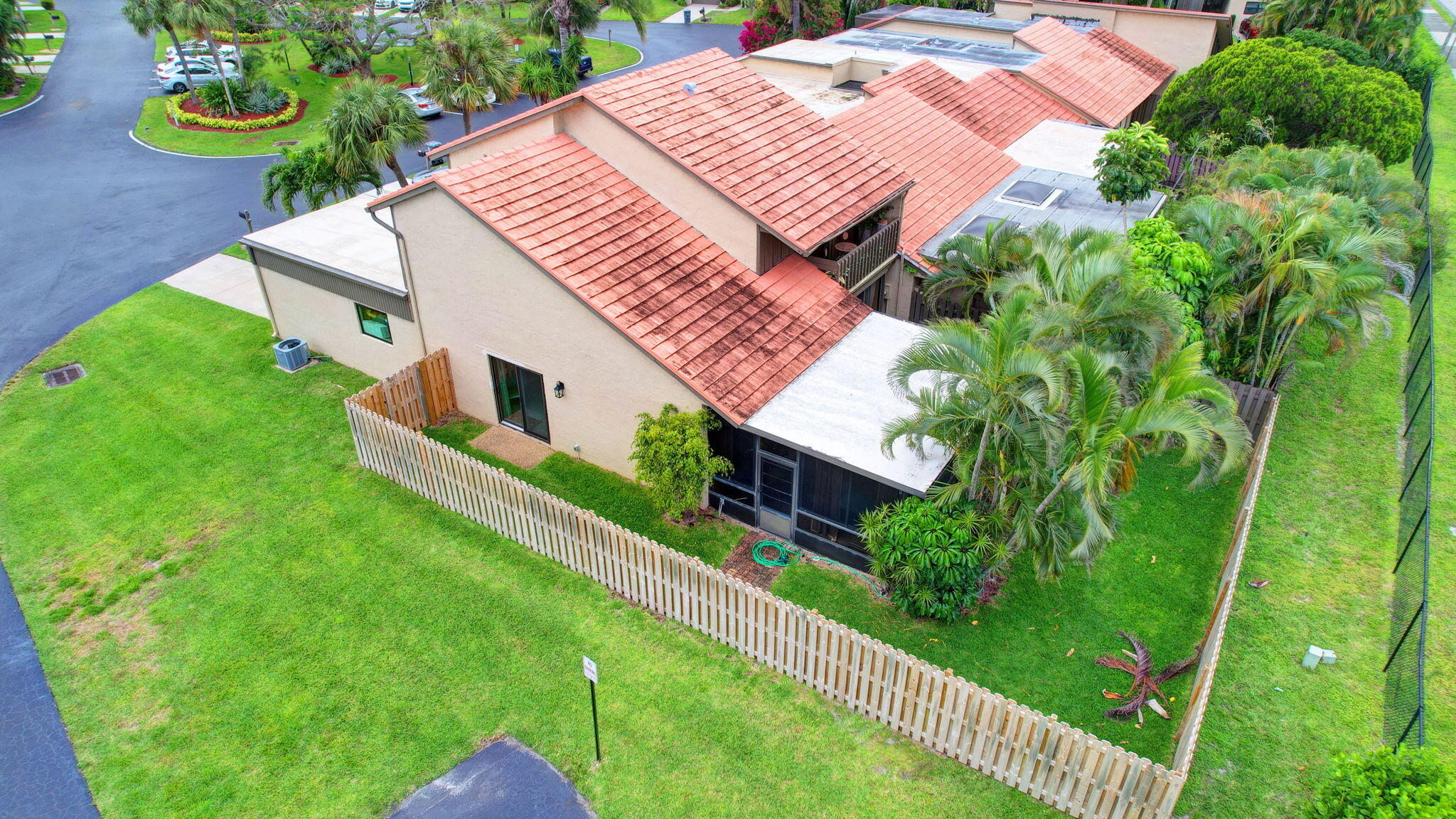 11063 Oakdale Road Boynton Beach, FL 33437 - Photo 42 of 65 15-web-or-mls-Apartment air (13)