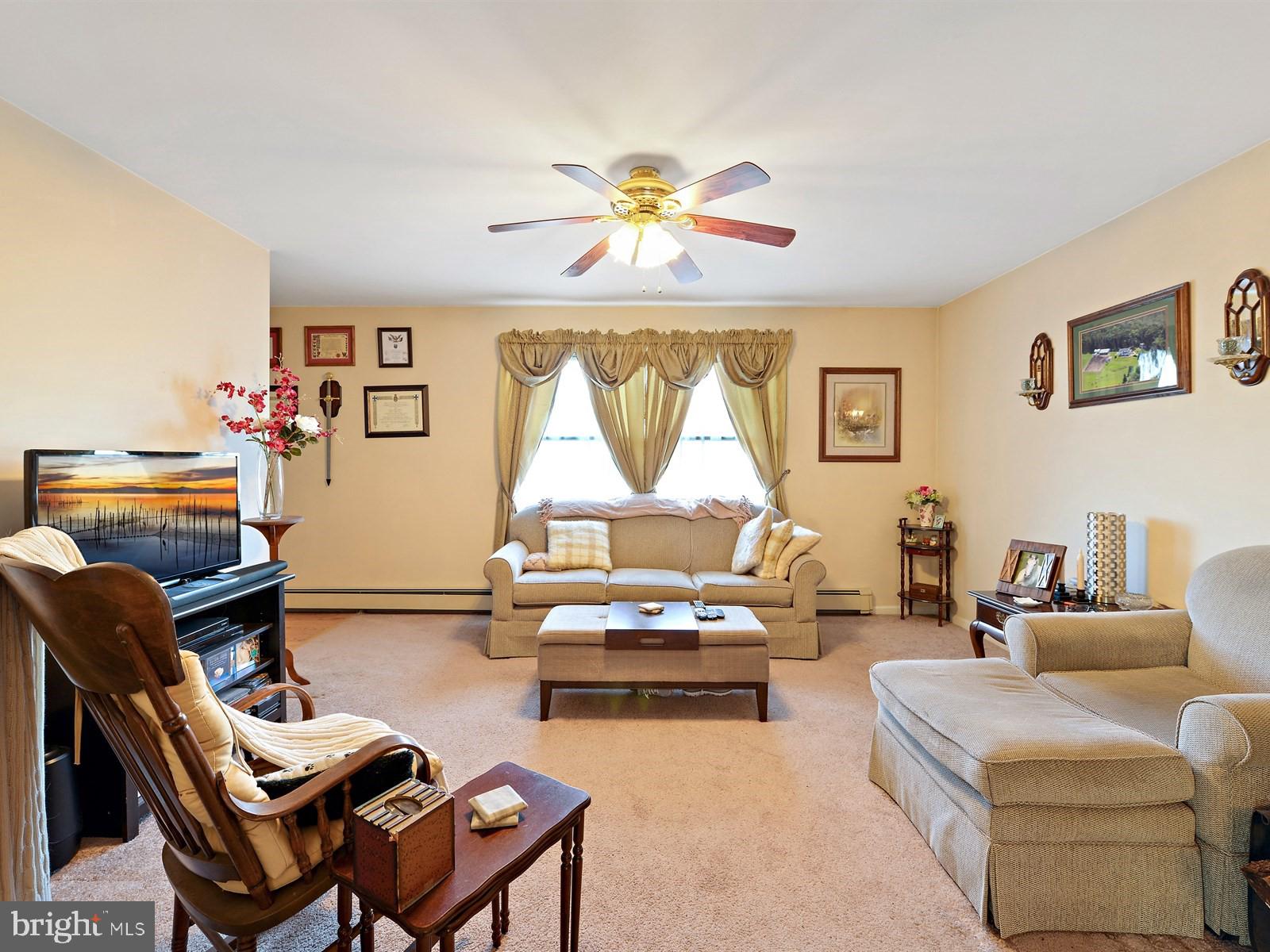 260 Beechnut Road New Ringgold, PA 17960 - Photo 3 of 25 Gallery Image 3