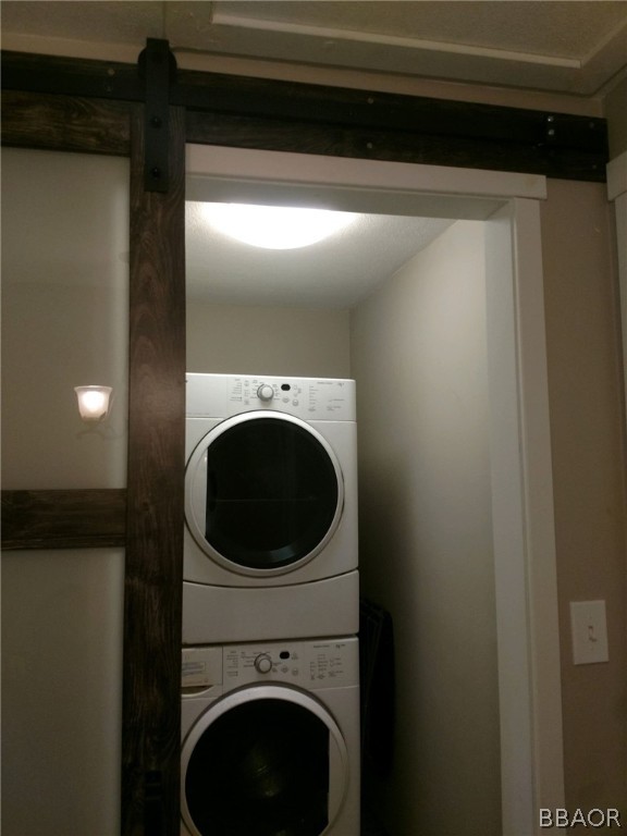 270 Spruce Lane Sugarloaf, CA 92386 - Photo 36 of 39 a close up view of a washer and dryer