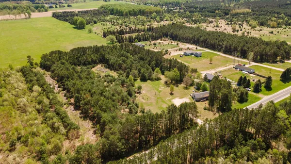 $260,000 | 8613 Summit City Road, Kingsley, MI 49649
