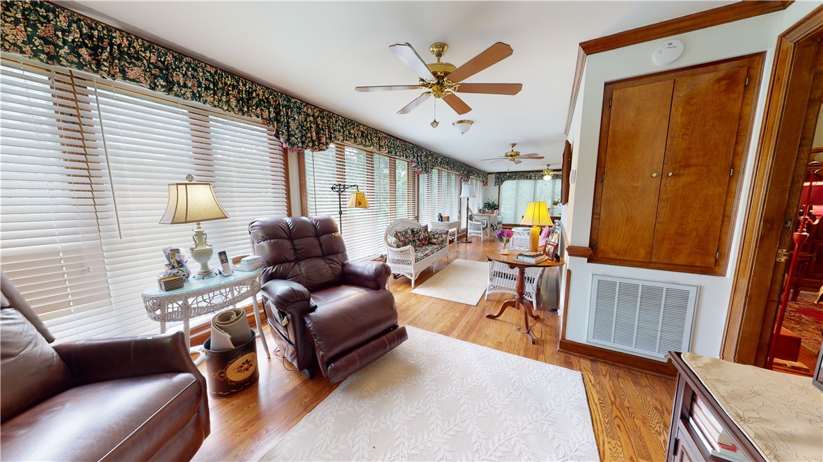 402 Ridgecrest Drive Clemson, SC 29631 - Photo 9 of 47 Gallery Image 9