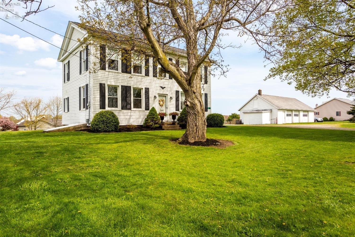 13815 Mason Road Vermilion, OH 44089 - Photo 2 of 40 Gallery Image 2