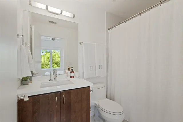 $849,000 | 1500 Summit Street, Unit 5, Austin, TX 78741