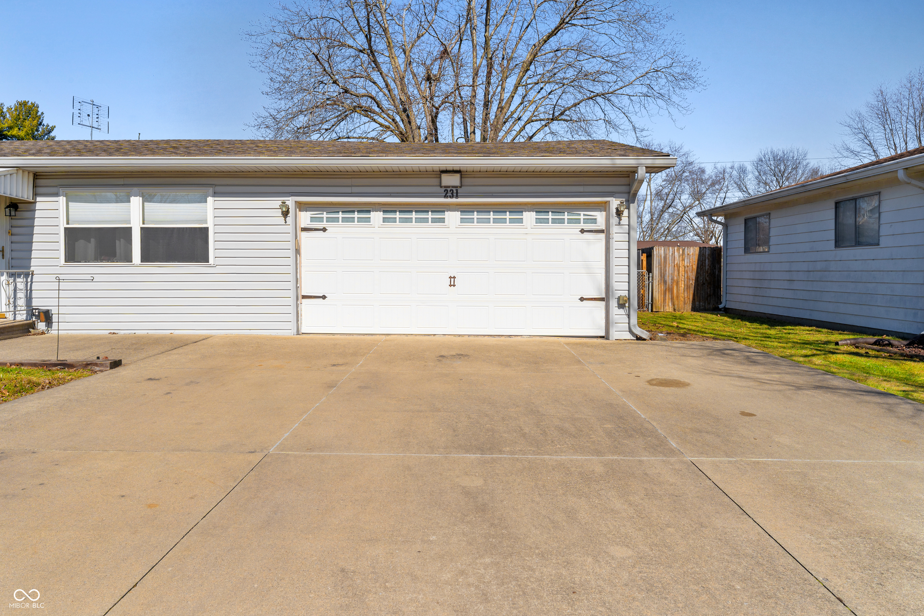 231 Hopkins Road Cumberland, IN 46229 - Photo 5 of 28 Gallery Image 5