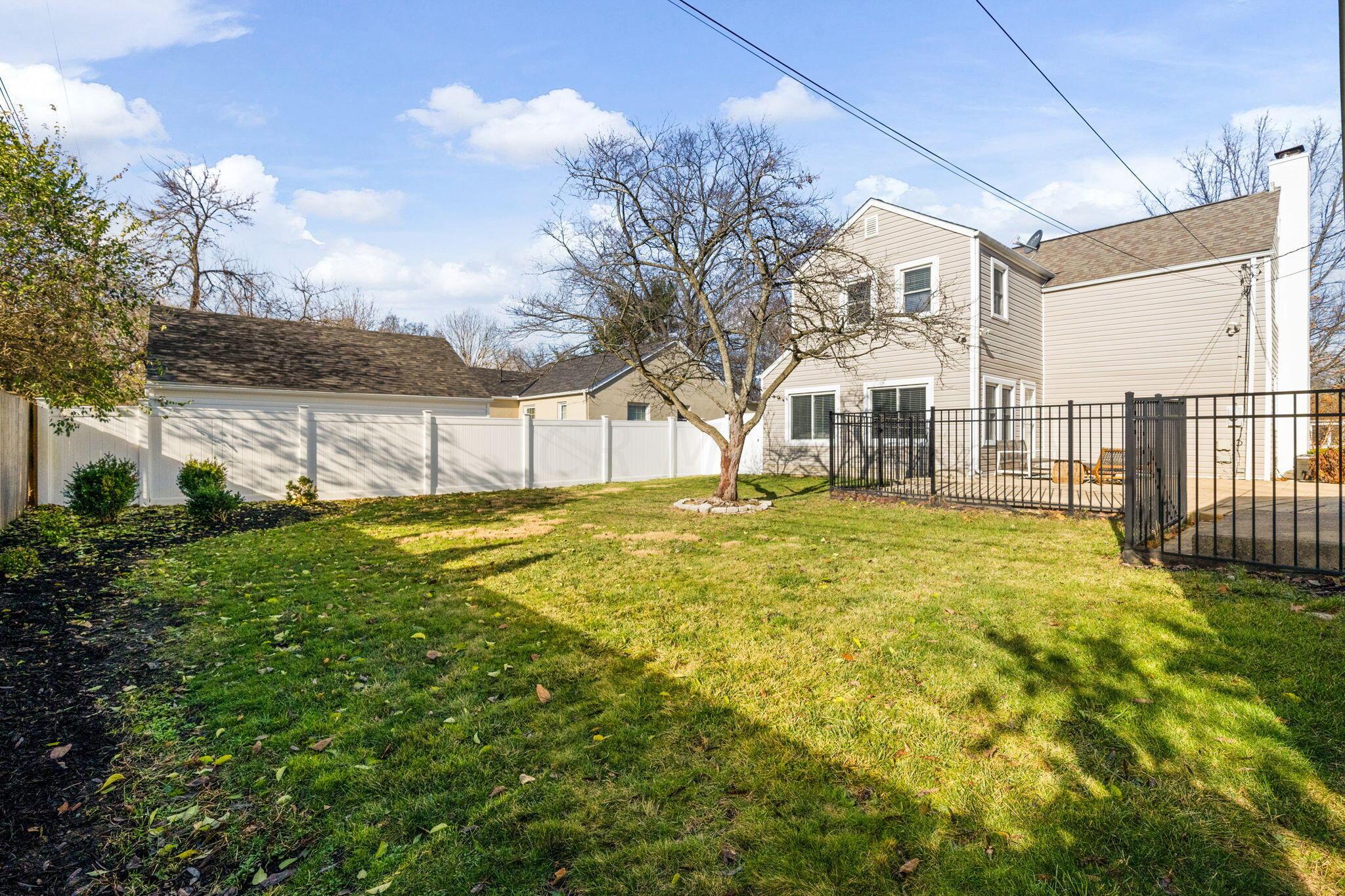 2223 Harwitch Road Columbus, OH 43221 - Photo 48 of 61 50-web-or-mls-DSC04294