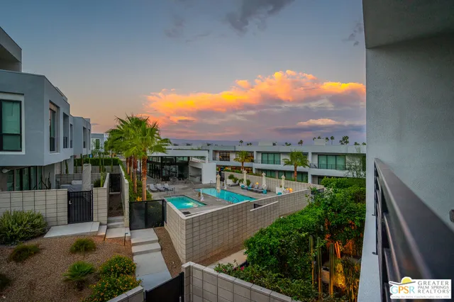 $1,087,000 | 274 Mayfair Way, Palm Springs, CA 92264