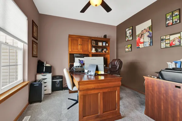 $564,900 | 511 West Acacia Drive, Saukville, WI 53024