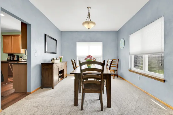 $564,900 | 511 West Acacia Drive, Saukville, WI 53024