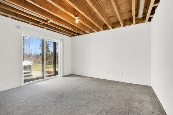 $564,900 | 511 West Acacia Drive, Saukville, WI 53024