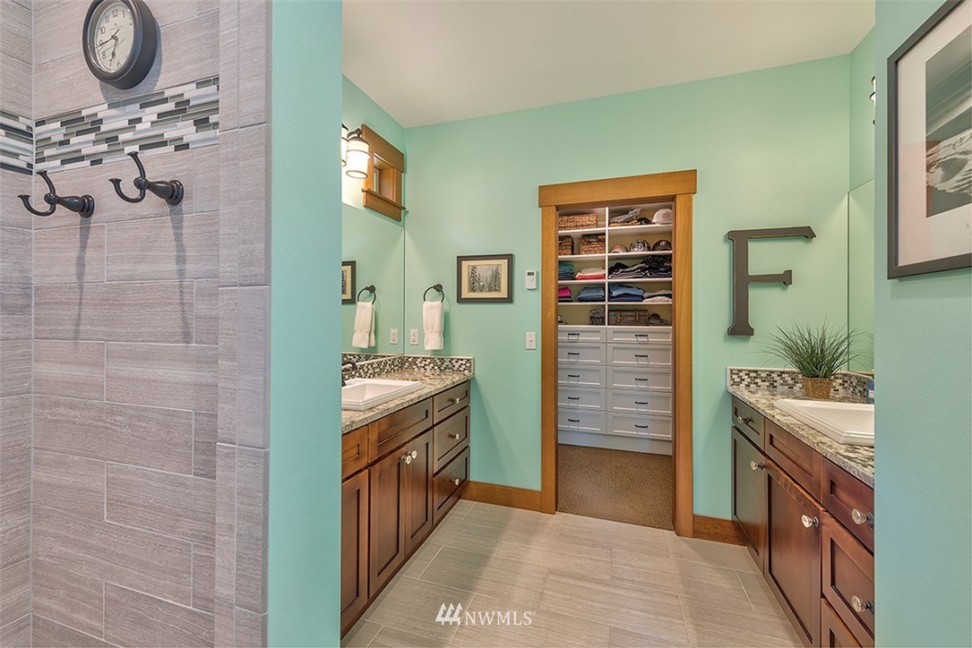 34812 Southeast David Powell Road Fall City, WA 98024 - Photo 11 of 23