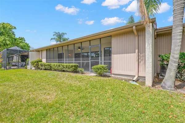 $299,000 | 40 Sylvia Place, Oldsmar, FL 34677