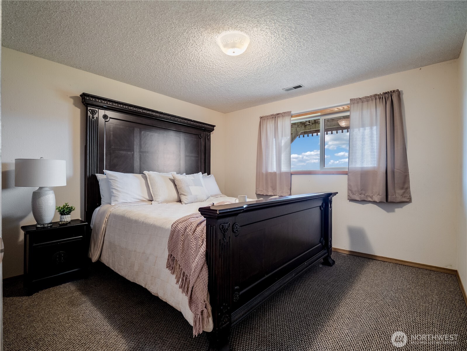 7693 Sidney Road Southwest Port Orchard, WA 98367 - Photo 29 of 40 Gallery Image 29
