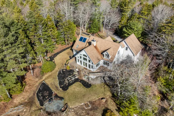 $1,075,000 | 42 Ridgeview Lane, Harpswell, ME 04079