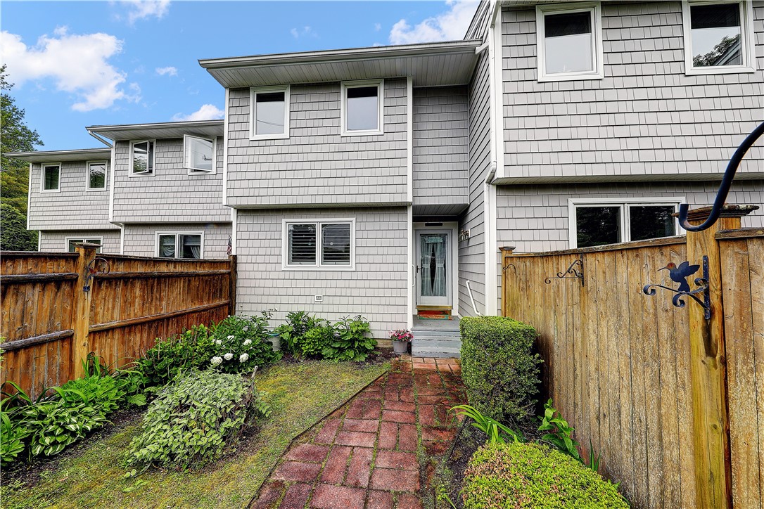 1029 Boston Neck Road, Unit 8 Narragansett, RI 02882 - Photo 5 of 45 Gallery Image 5
