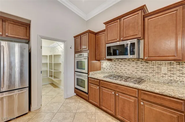 $749,900 | 9117 North Costa De Oro Court, Las Vegas, NV 89131