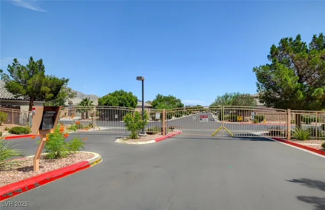$749,900 | 9117 North Costa De Oro Court, Las Vegas, NV 89131