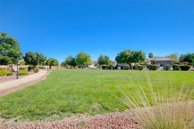 $749,900 | 9117 North Costa De Oro Court, Las Vegas, NV 89131