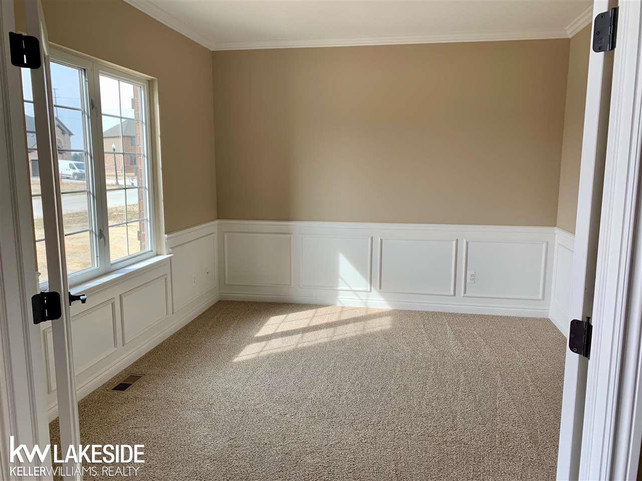 21965 Rustic Drive Macomb, MI 48044 - Photo 3 of 23 Den/Study