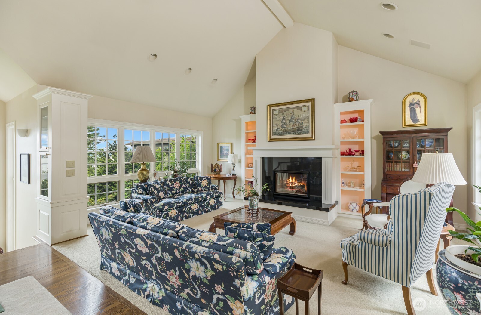 6681 Northeast Windermere Road Seattle, WA 98115 - Photo 27 of 39 Gallery Image 27
