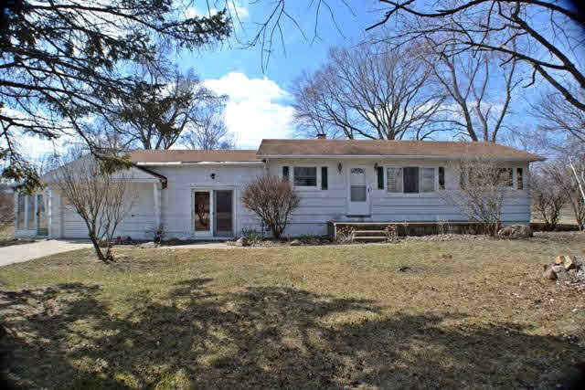 6060 Douglas Road Ida, MI 48140 - Photo 1 of 12 Front View