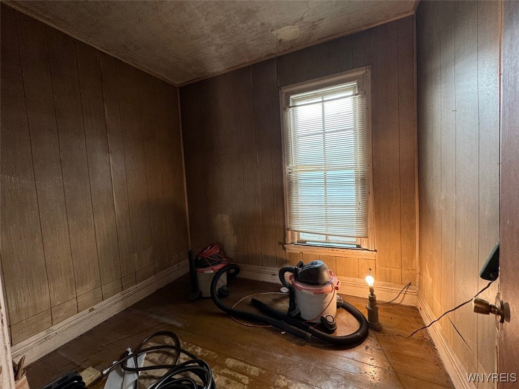 431 Normal Avenue Buffalo, NY 14213 - Photo 12 of 29 Bedroom 1