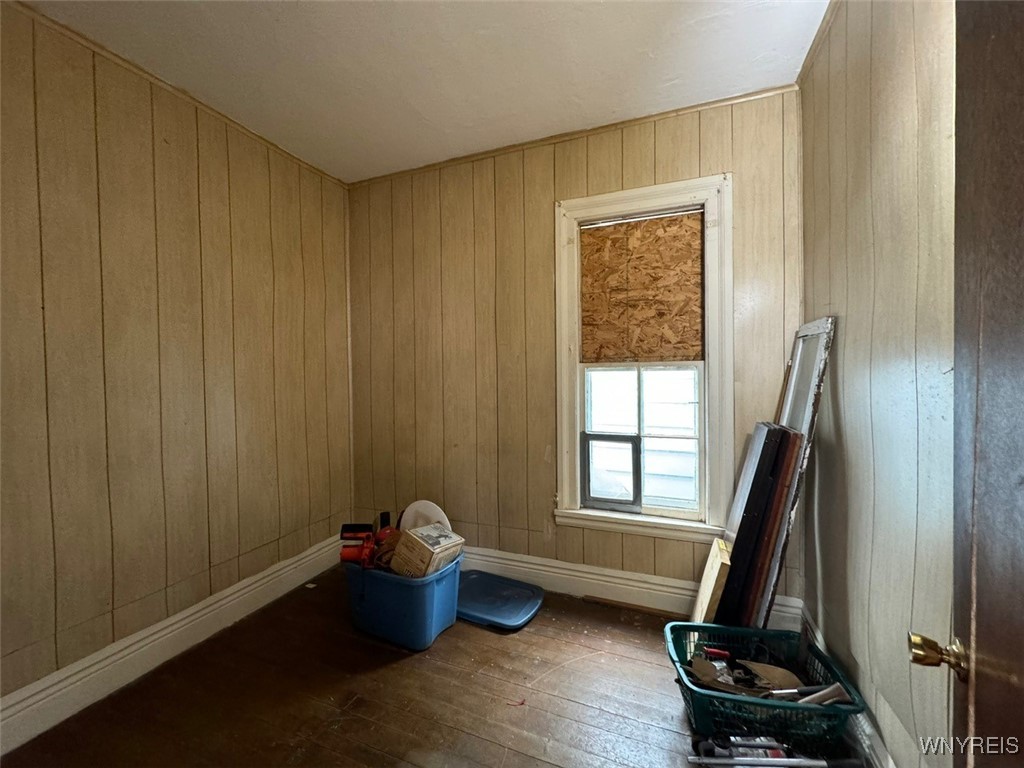 431 Normal Avenue Buffalo, NY 14213 - Photo 19 of 29 Bedroom 2