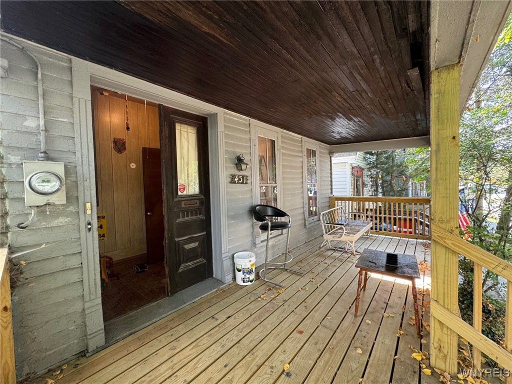 431 Normal Avenue Buffalo, NY 14213 - Photo 3 of 29