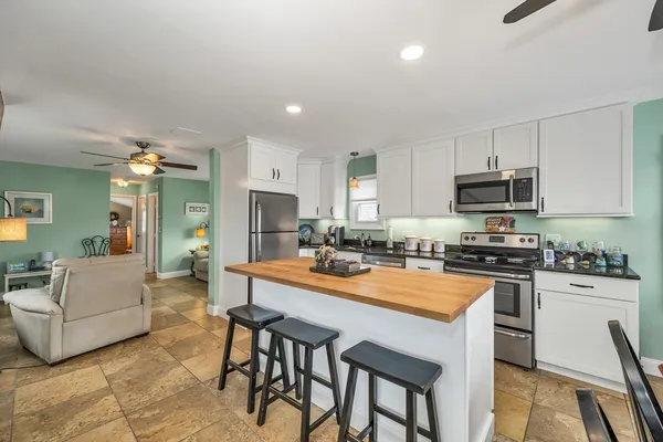 $649,000 | 10 Liberty Street, Salisbury, MA 01952