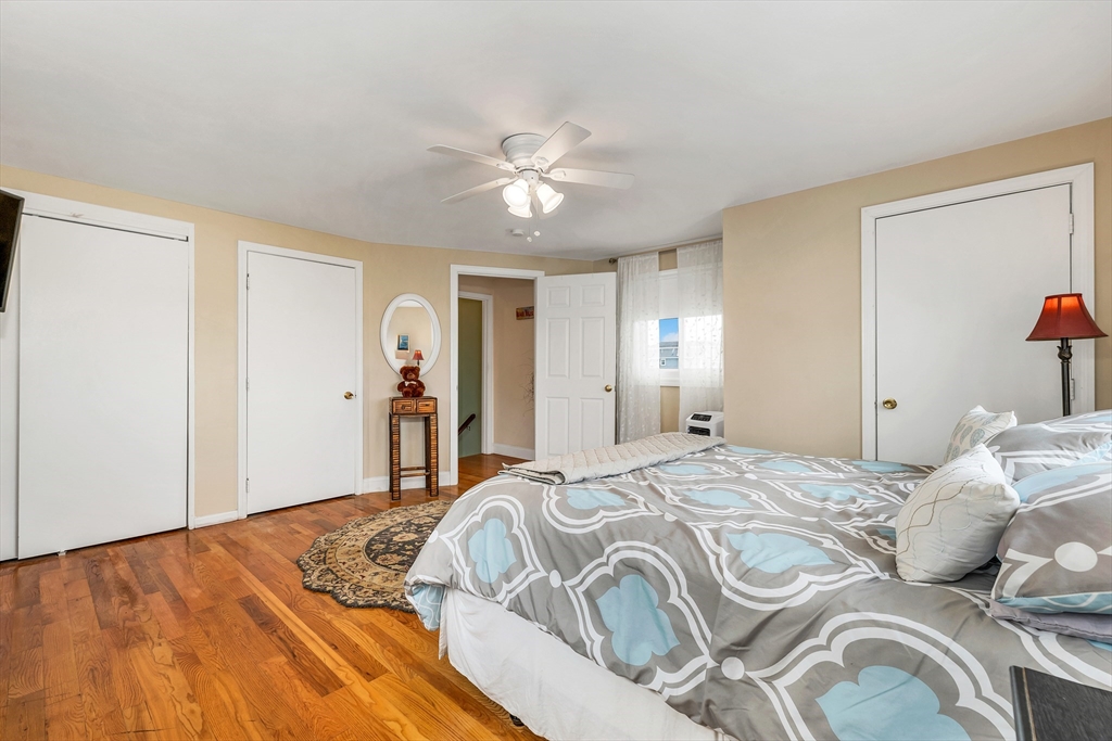 10 Liberty Street Salisbury, MA 01952 - Photo 23 of 34