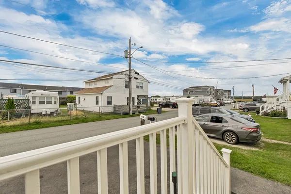 $649,000 | 10 Liberty Street, Salisbury, MA 01952