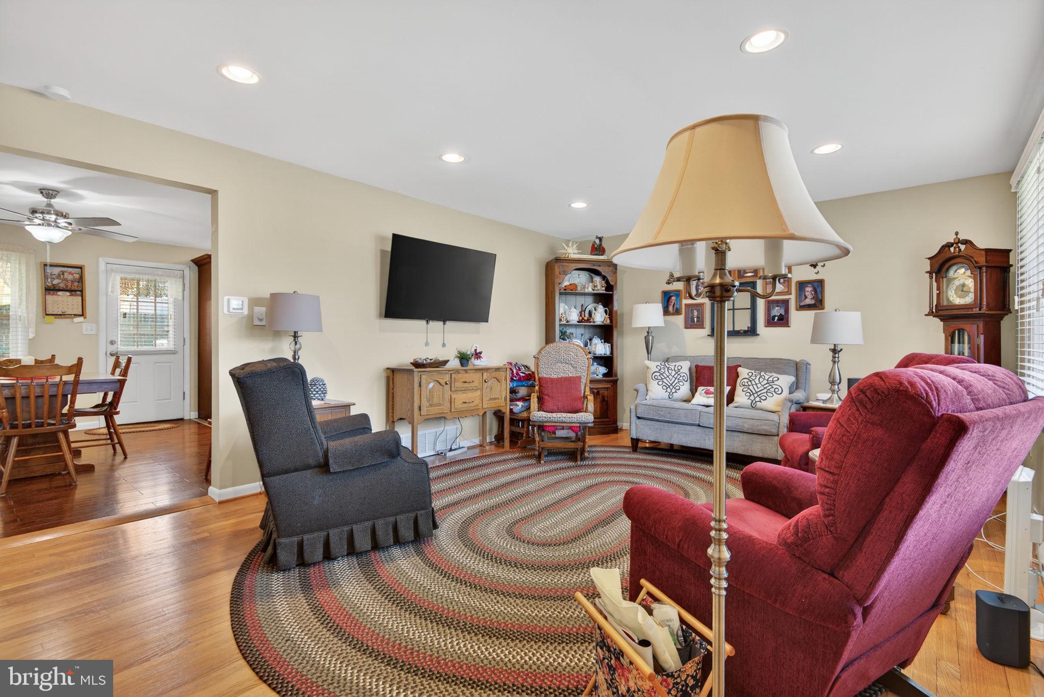 24 Snyder Hill Road Lititz, PA 17543 - Photo 6 of 30