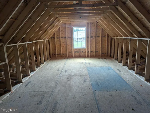 a view of backyard with porch