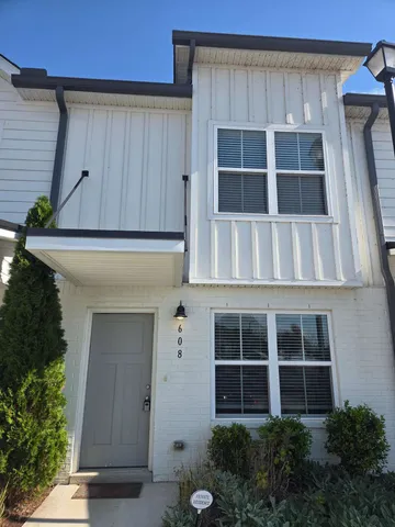 $1,749 | 608 Hadley Village Boulevard, Old Hickory, TN 37138