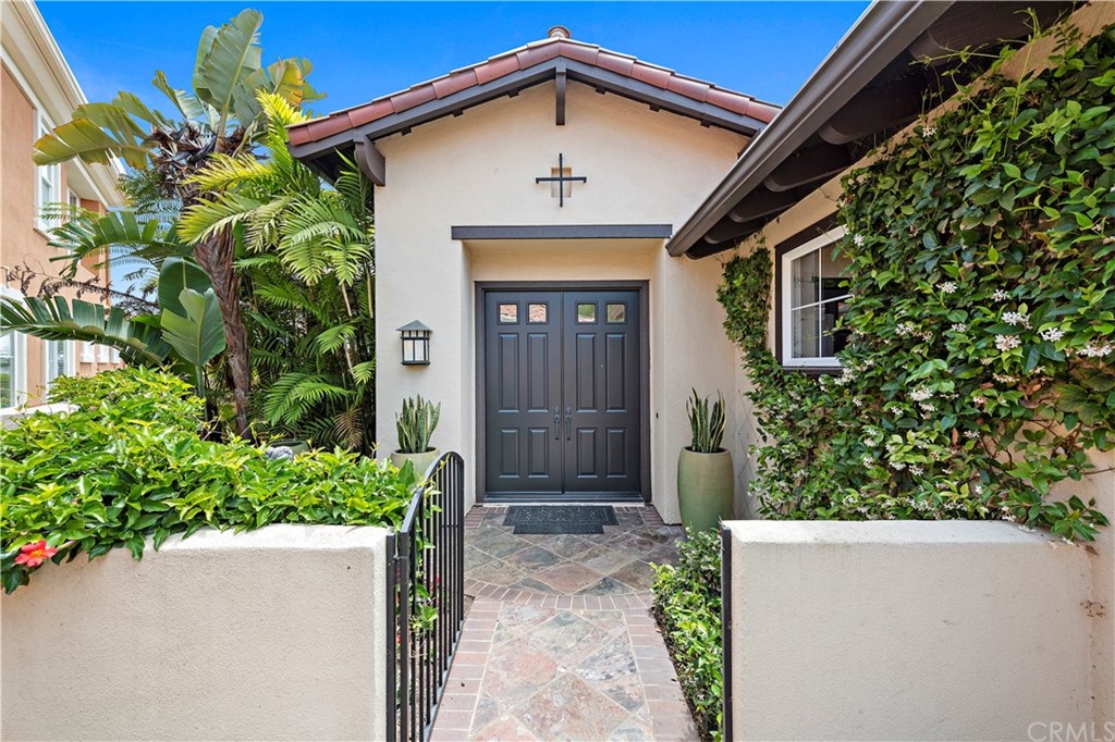 28 Coral Reef Newport Coast, CA 92657 - Photo 3 of 33