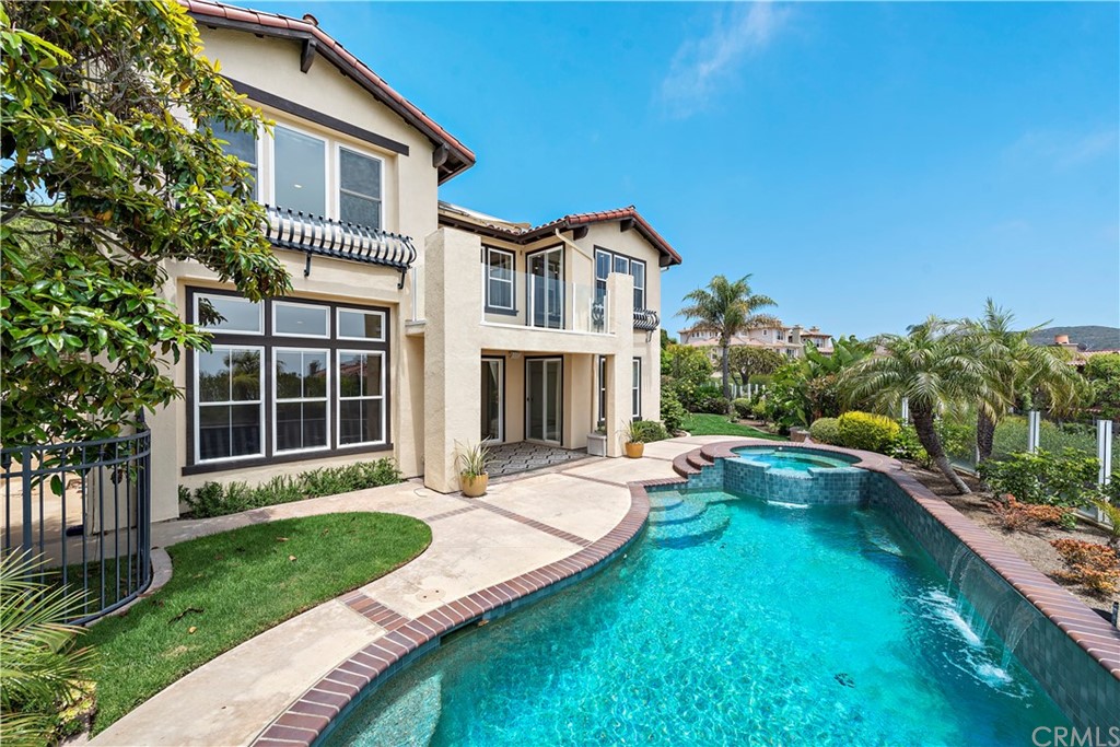 28 Coral Reef Newport Coast, CA 92657 - Photo 5 of 33