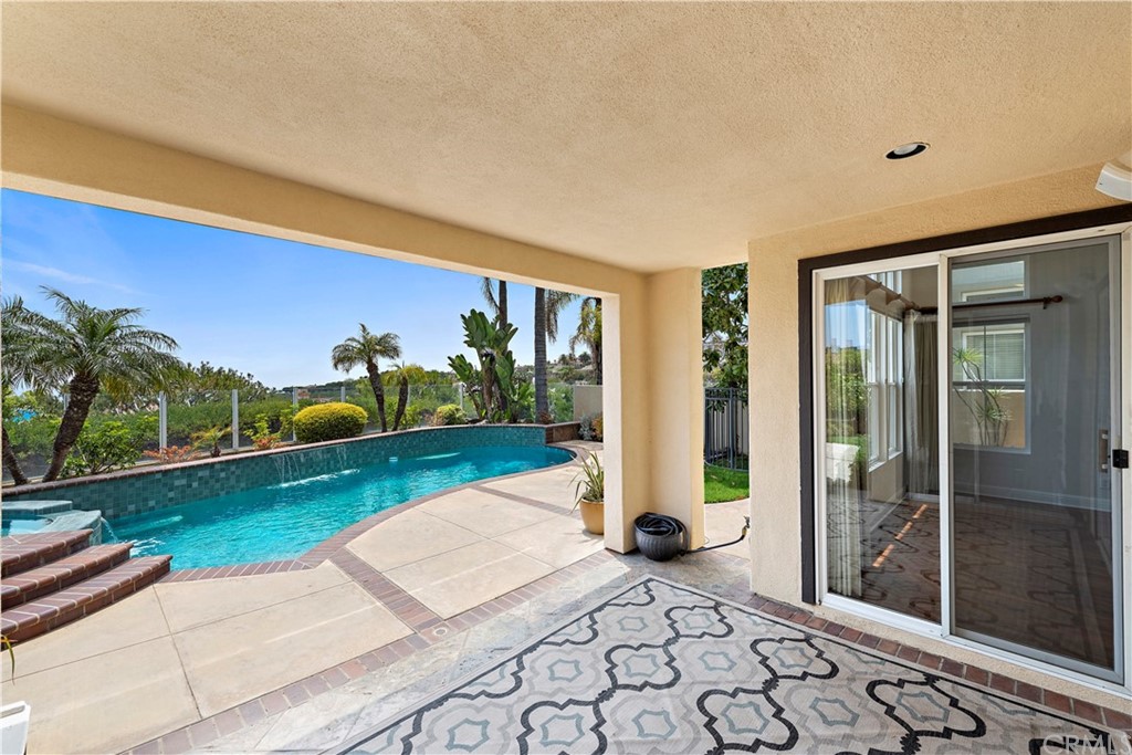 28 Coral Reef Newport Coast, CA 92657 - Photo 10 of 33