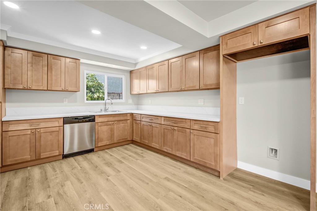 24835 Fourl Road Newhall, CA 91321 - Photo 12 of 26
