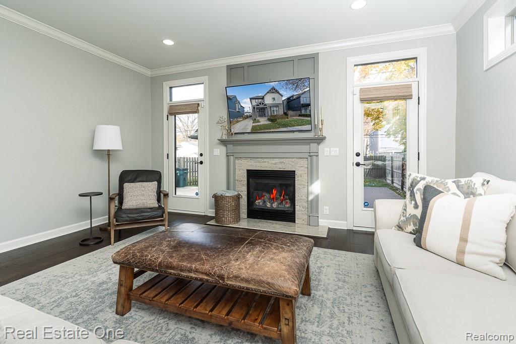 1571 Ruffner Avenue Birmingham, MI 48009 - Photo 15 of 39 Gallery Image 15