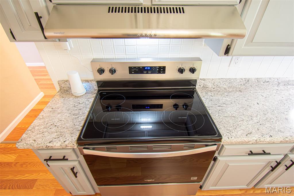 2087 Chambers Road St. Louis, MO 63136 - Photo 13 of 67