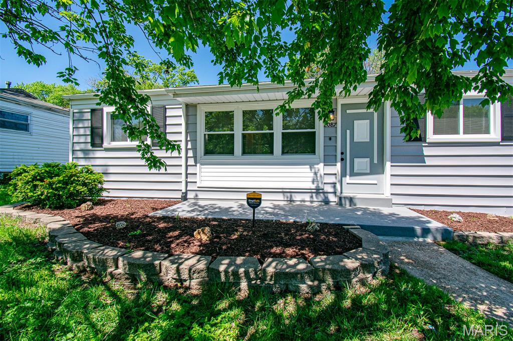 2087 Chambers Road St. Louis, MO 63136 - Photo 2 of 67