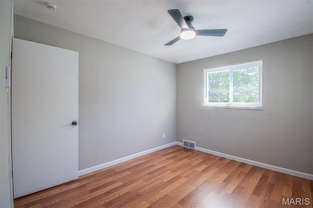 2087 Chambers Road St. Louis, MO 63136 - Photo 31 of 67
