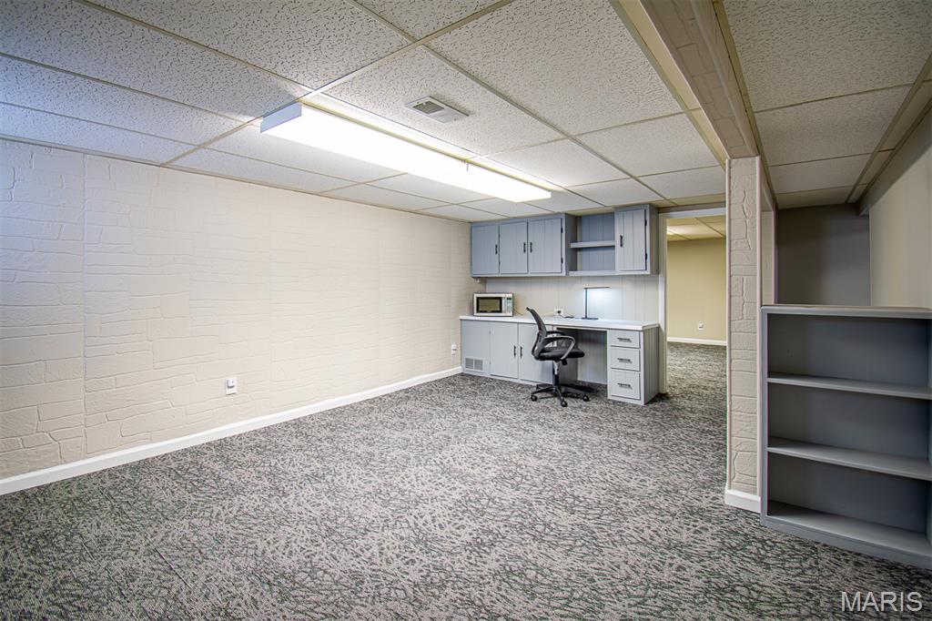 2087 Chambers Road St. Louis, MO 63136 - Photo 45 of 67