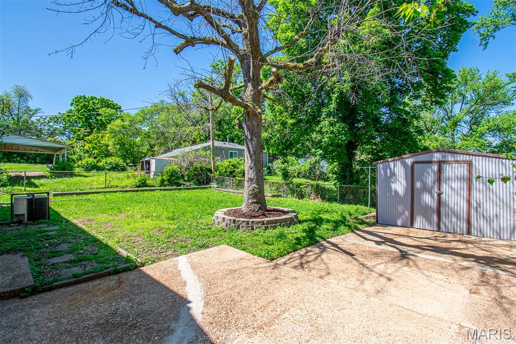2087 Chambers Road St. Louis, MO 63136 - Photo 62 of 67