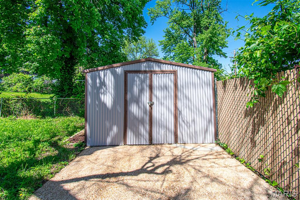 2087 Chambers Road St. Louis, MO 63136 - Photo 63 of 67