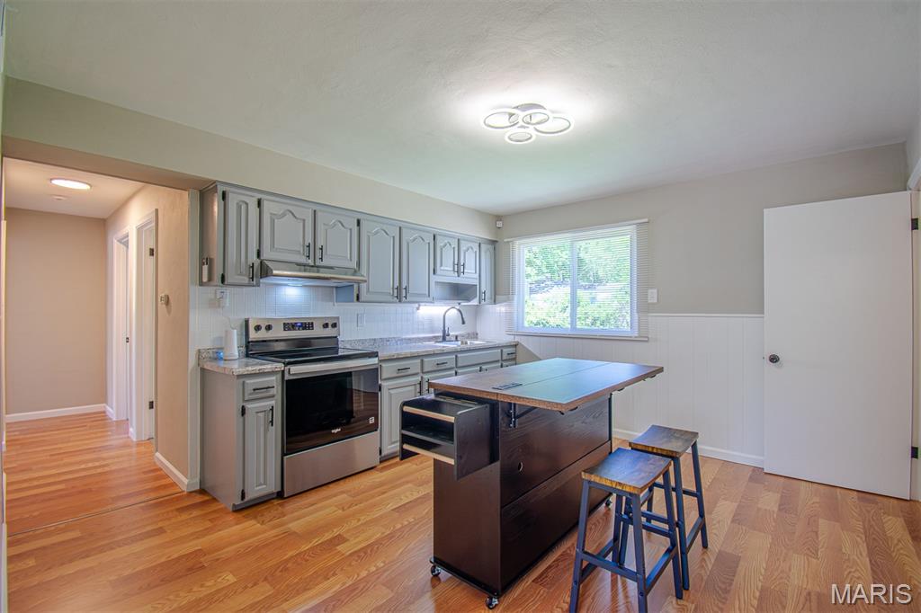 2087 Chambers Road St. Louis, MO 63136 - Photo 8 of 67