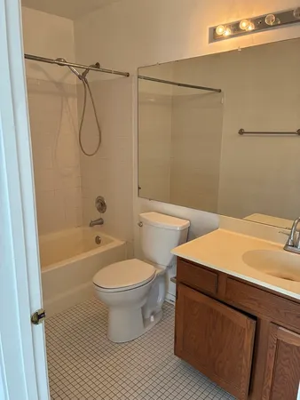 $2,100 | 1213 Cranbrook Drive, Schaumburg, IL 60193