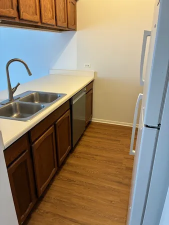 $2,100 | 1213 Cranbrook Drive, Schaumburg, IL 60193