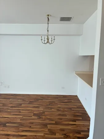 $2,100 | 1213 Cranbrook Drive, Schaumburg, IL 60193