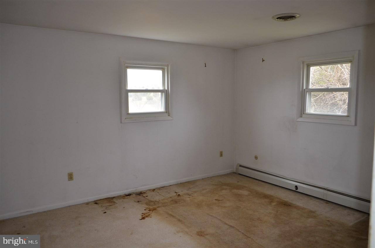 151 Grove Road New Park, PA 17352 - Photo 11 of 26 Gallery Image 11